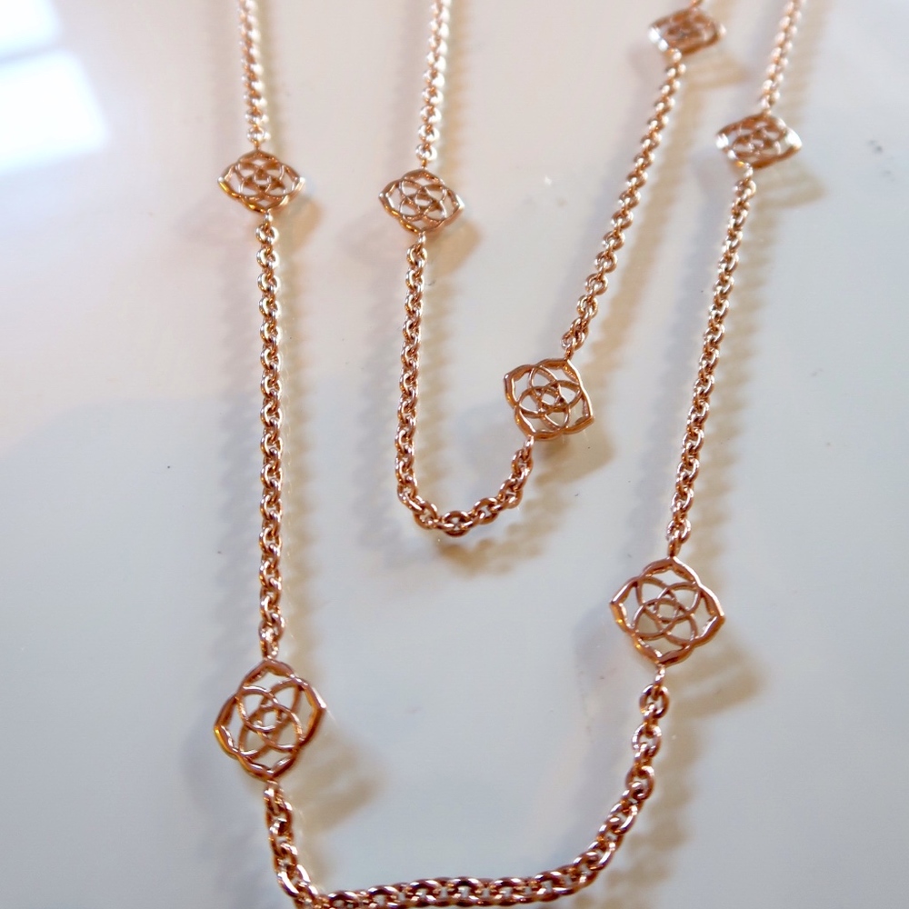 Kendra Scott Rose Gold Devalyn Necklace